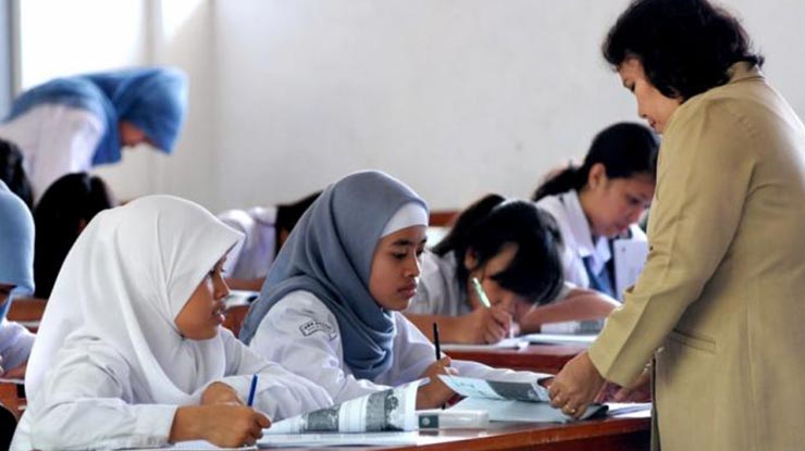 2. Jurusan Kuliah Untuk Menjadi Guru SMP dan SMA