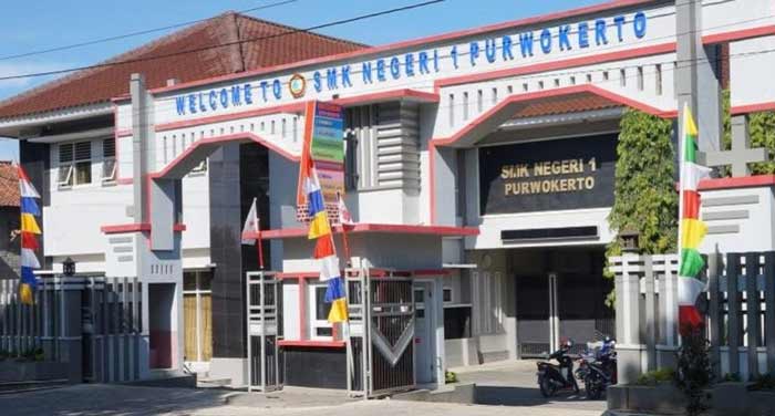 8. SMK Negeri 1 Purwokerto