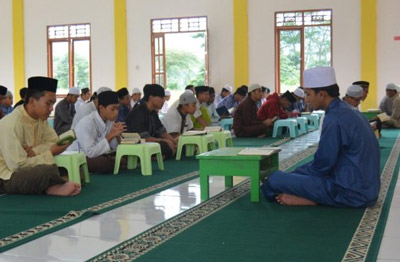 1. Pondok Pesantren Madinatul Quran Bogor